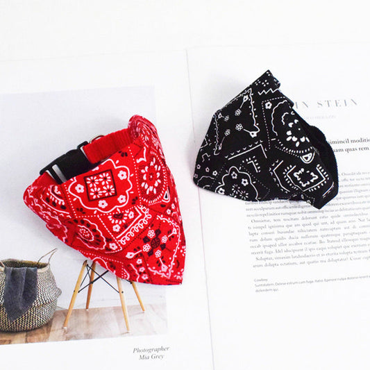 KFX-0133693 Retractable Pet Scarf Collar with Printed Dot Design, Multiple Sizes Available