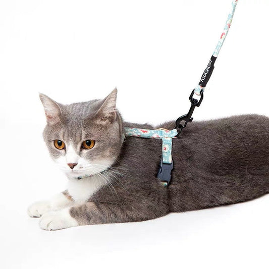 KFX-0869949 Durable Nylon Cat Leash with Adjustable Neck and Chest Fit