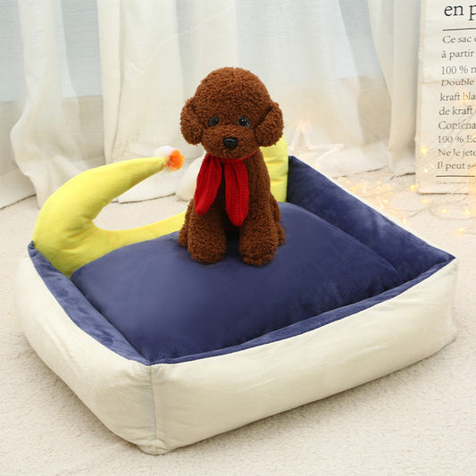 KFX-1949885 Cozy Suede Moon Pet Nest for Cats and Small Dogs