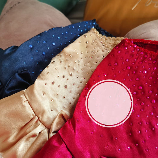 KFX-2090813 Elegant Artificial Silk Skirt for Pets - Available in Multiple Sizes