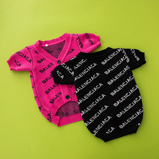 KFX-2406589 Thick Woolen Dog Sweater for Autumn and Winter in Black and Rose Red