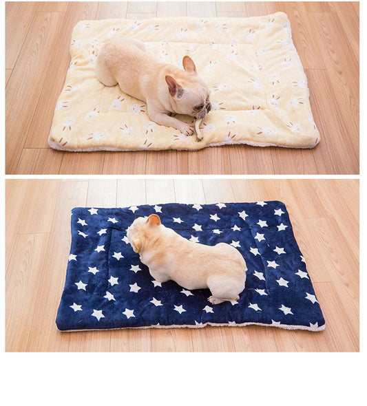 KFX-2541501 Cute Cartoon Lamb Cashmere and Flannel Universal Dog Mat