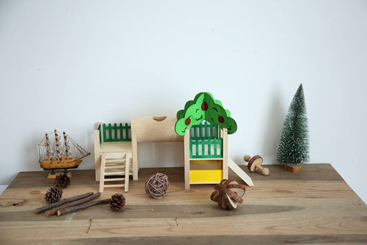 KFX-2542909 Wooden House Hamster Castle - Spacious Pet Playhouse for Small Animals