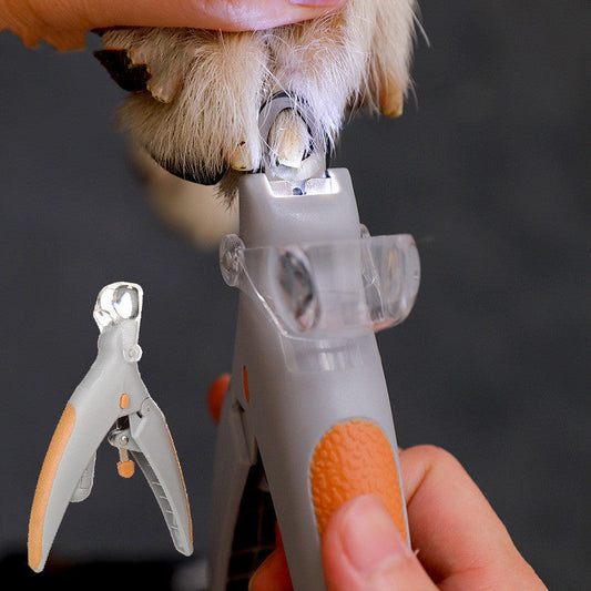 KFX-3198781 LED Pet Nail Clippers with Bright Light for Safe and Easy Trimming
