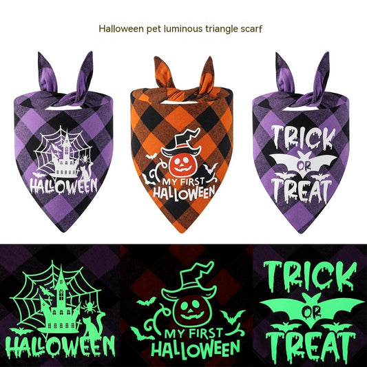 KFX-3889469 Luminous Halloween Pet Saliva Towel in Plaid Design with Pumpkin, Bat, and Castle Patterns