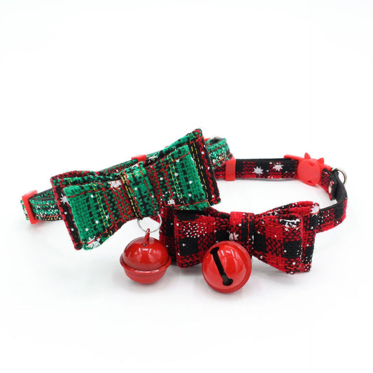 KFX-4382397 Soft Velvet Adjustable Dog and Cat Collar with Bowknot & Bell, Christmas Snowflake Design, Multiple Sizes Available