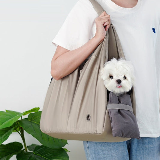 KFX-4612029 Breathable Apricot Cloth Pet Handbag for Outdoor Use, Portable and Versatile Design
