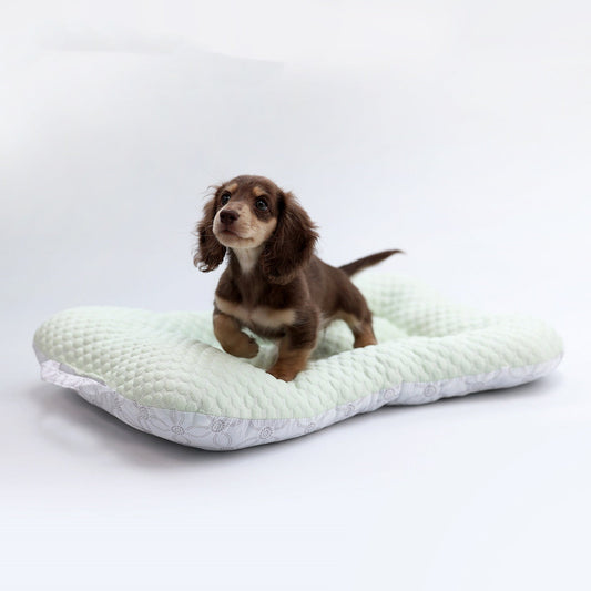 KFX-4671421 Cooling Pet Bed Mat - Non-Stick, Hair-Resistant, Oxford Cloth - Light Blue or Light Green - S & M Sizes