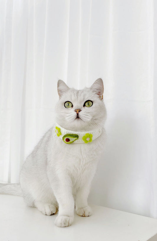 KFX-5988029 Cute Knitted Wool Felt Flower and Fruit Cat Collar in Various Styles for All Seasons
