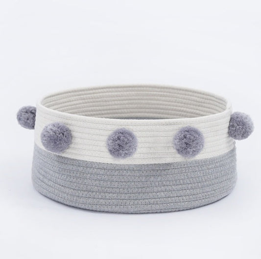 KFX-6749501 Eco-Friendly Cotton Cat Basket with Cashmere Pompons – 40CM Diameter Pet Bed