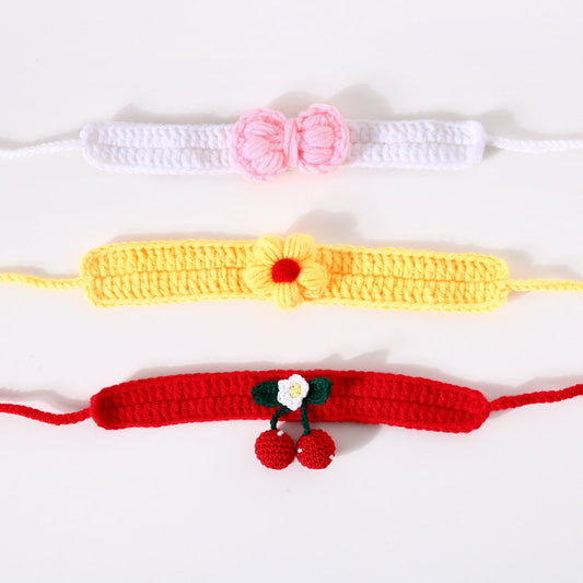 KFX-7304509 Hand Knitted Wool Cherry Flower Bow Adjustable Pet Collar for Cats and Dogs