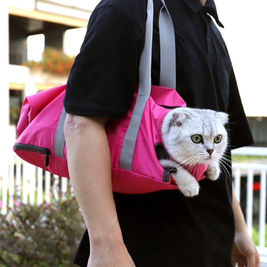 KFX-7883069 Double-Lined Pet Travel Bag - Soft Polyester, Anti-Scratch & Bite, 5L Capacity, Dark Gray/Rose Red