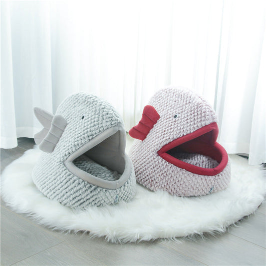 KFX-8241341 Fish Shaped Semi Enclosed Pet Bed for Cats and Small Dogs - South Korean Velvet, Gray and Red Options, Size S and L