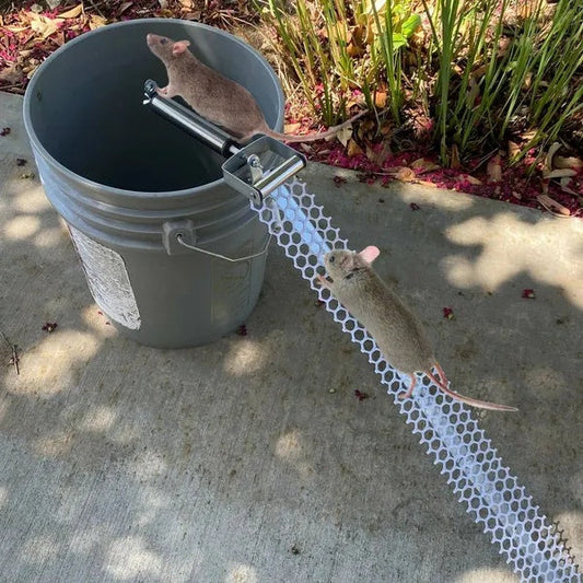 KFX-9077949 Rolling Mouse Trap with 19.69in Ramp for Effective and Humane Rodent Control
