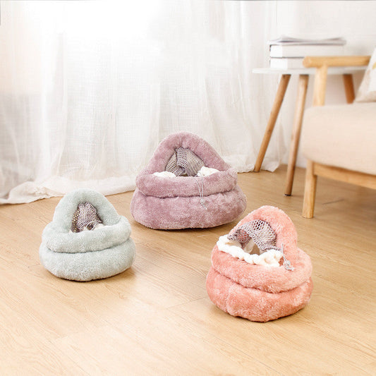 KFX-9207101 Cozy Pudding Velvet Winter Nest for Guinea Pigs - Soft & Warm Pet Bed