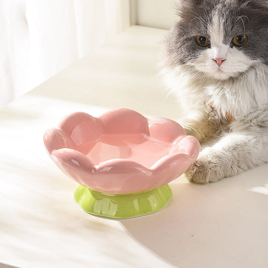 KFX-9781565 Shallow Wide Ceramic Cat Bowl, Anti-Vomiting & Whisker Fatigue Design, Non-Slip Tilted Flower Bowl for Cats, Pink