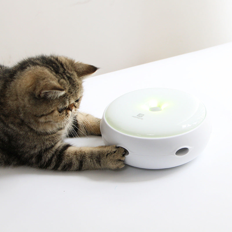 Electric feather cat ticker