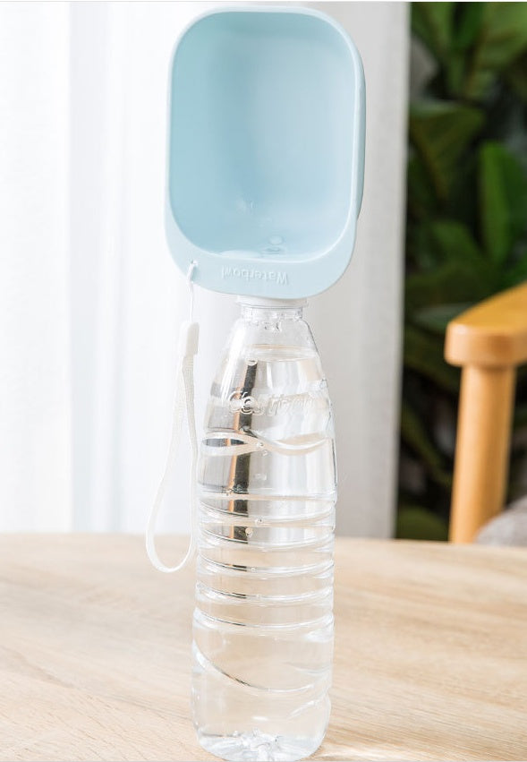 KFX-0001085 Portable Pet Water Bottle with Large Bowl Design and Eco-Friendly Lanyard