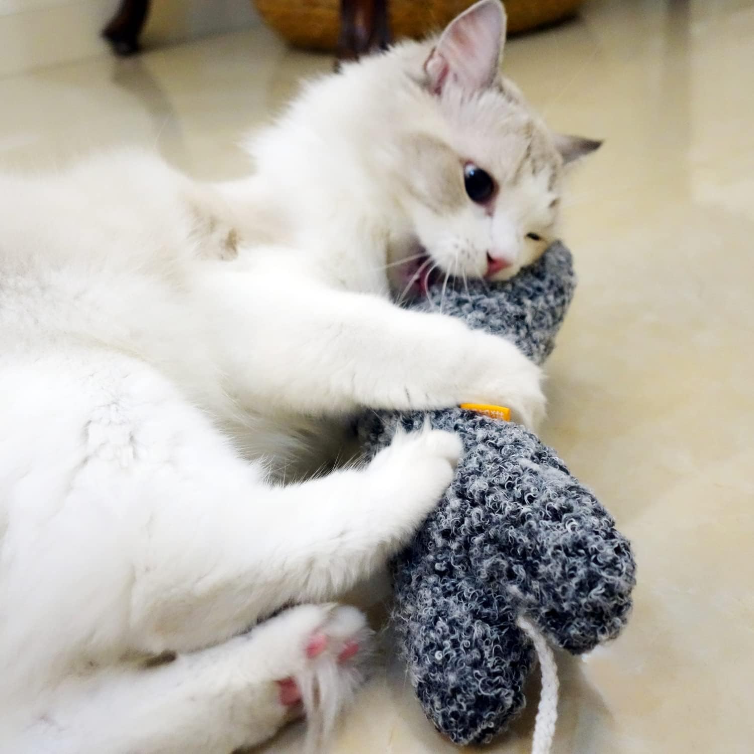 KFX-0008253 Cat Shaped Catnip Pillow Toy for Indoor Cats and Kittens – Soft, Safe, and Anxiety-Relieving