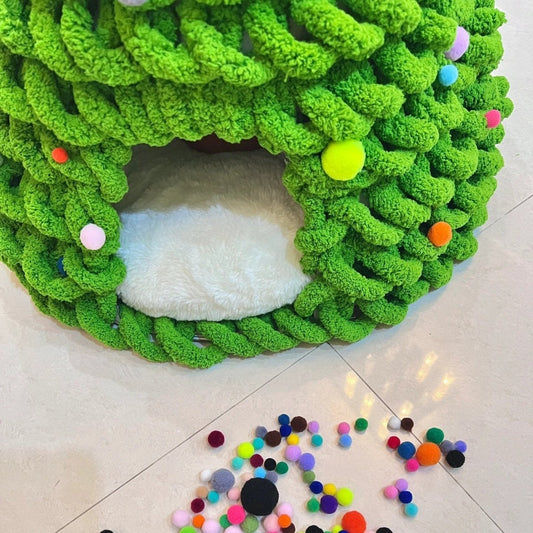 KFX-0031293 Handmade Cat Nest DIY Material Package for Christmas Decorations with Colorful Balls and Accessories