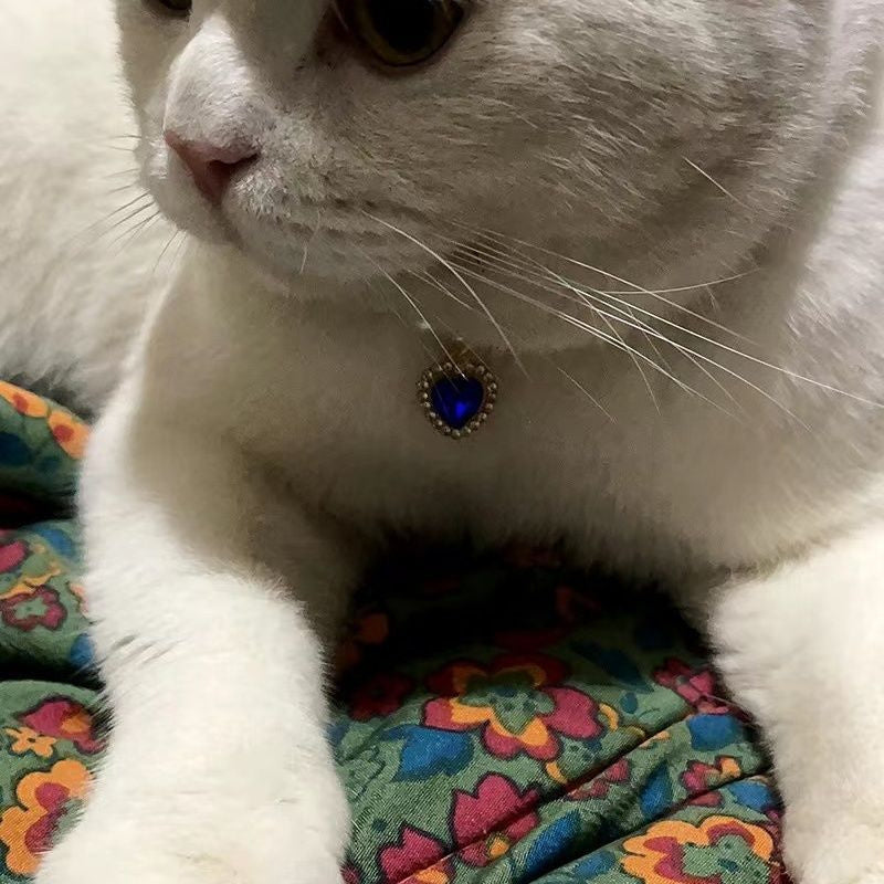 KFX-0057661 Internet Celebrity Cat Themed Pearl Necklace in Various Colors and Sizes