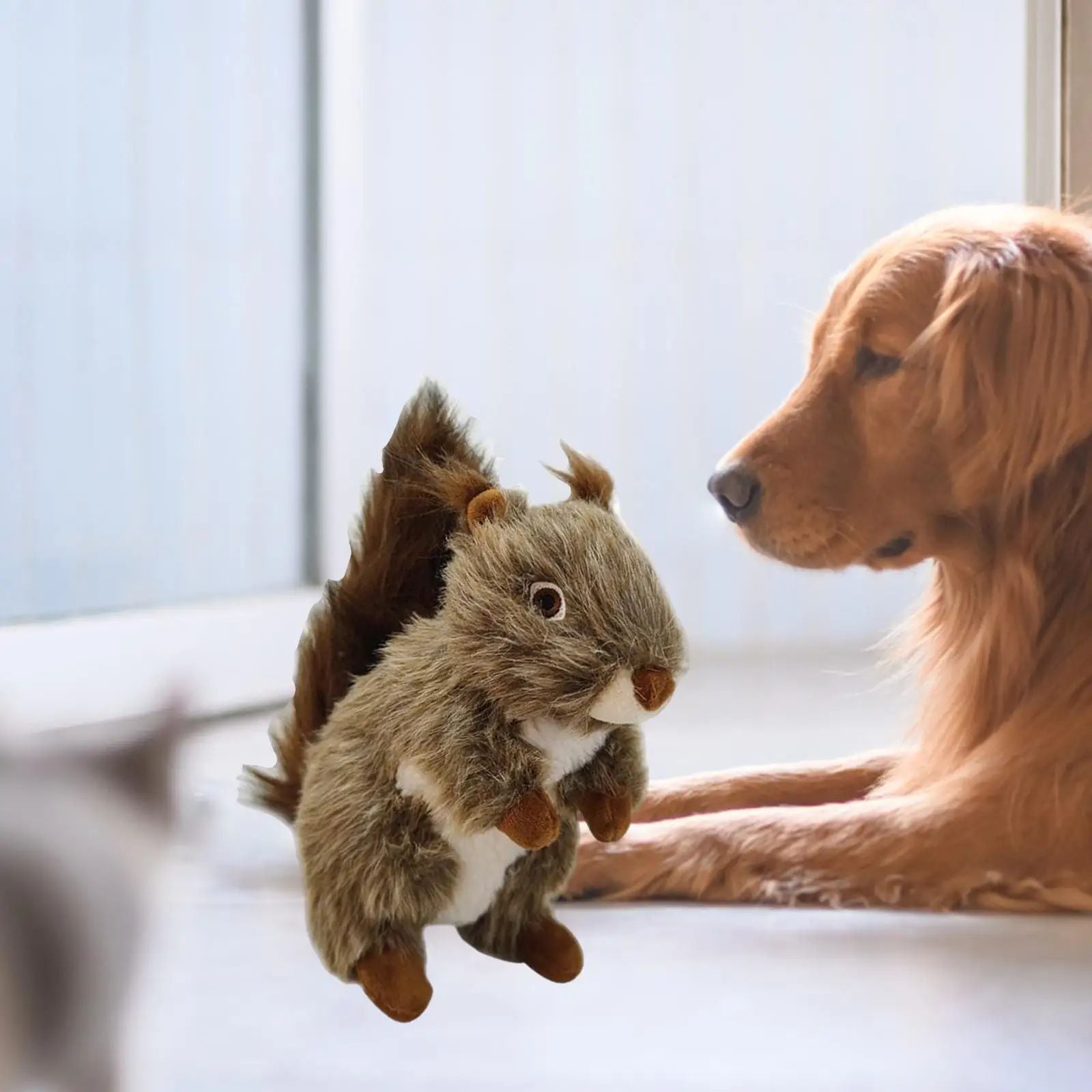 KFX-0095165 Squeaky Plush Squirrel Toy for Dogs and Cats - Interactive Chewing Toy for Aggressive Chewers