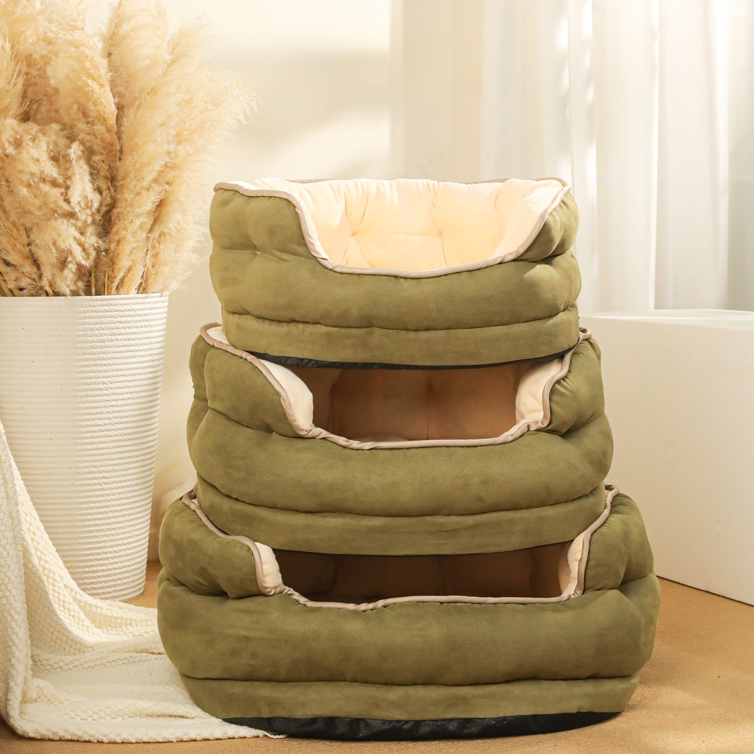 KFX-0097597 Three-Layer Suede Octagonal Dog House - Washable Plush Pet Bed for Small Dogs and Cats in Green, Pink, and Gray