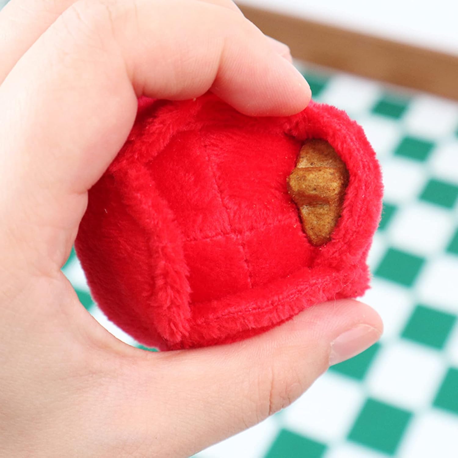 KFX-0112317 Chew-Resistant Plush Rose Dog Toy with Squeaker for Small Dogs and Puppies