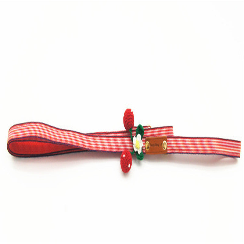 KFX-0122813 Cute Knitted Strawberry Pet Traction Set for Dogs and Cats, Adjustable Leash and Collar
