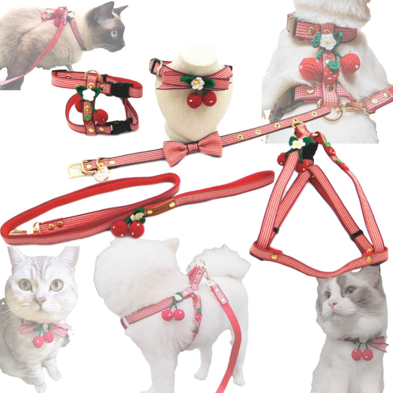 KFX-0122813 Cute Knitted Strawberry Pet Traction Set for Dogs and Cats, Adjustable Leash and Collar