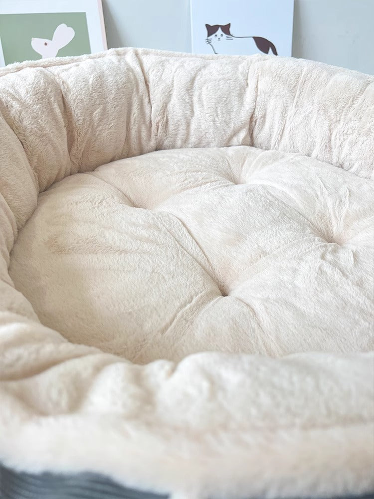 KFX-0136125 Cozy Gray Plush Dog Mat for Winter Comfort - Multiple Sizes Available
