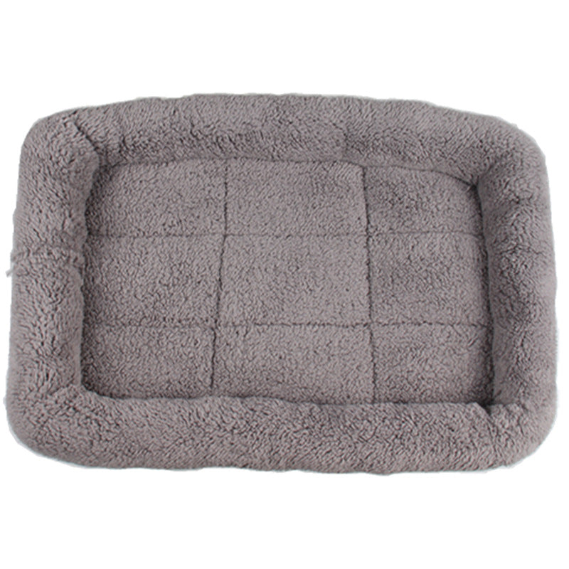KFX-0147645 Soft Lamb Wool Pet Mat with Hollow PP Cotton and Non-Slip Oxford Bottom