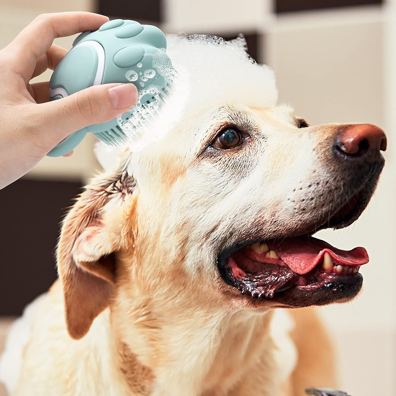 KFX-0199101 Soft Silicone Pet Grooming Brush with Shampoo Dispenser for Dogs and Cats