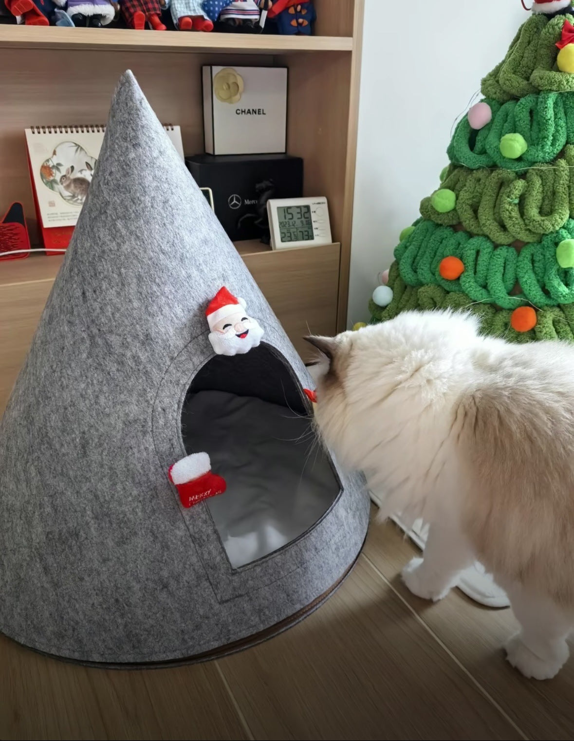 KFX-0240189 Handmade Felt Indoor Cat House - Enclosed Cone Design, 50cm Diameter, for Cats Under 12lbs