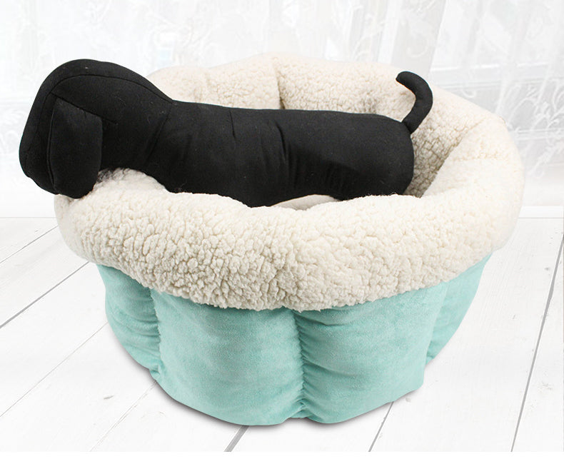 KFX-0241981 Cozy Plush Pet Nest for Small Animals - Size 46x40x23cm