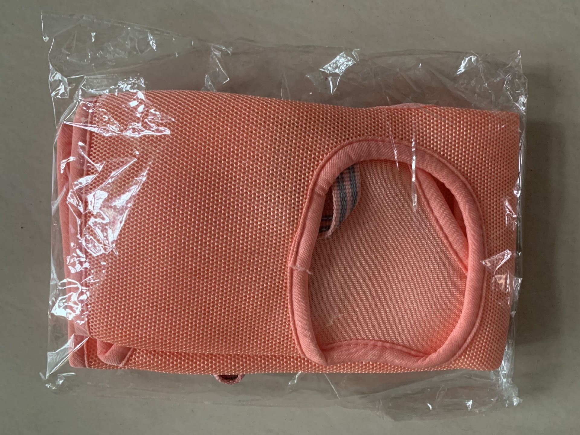 KFX-0255805 Pet Grooming Hammock for Cats and Dogs - Breathable Fabric, Comfortable & Convenient Hanging Design