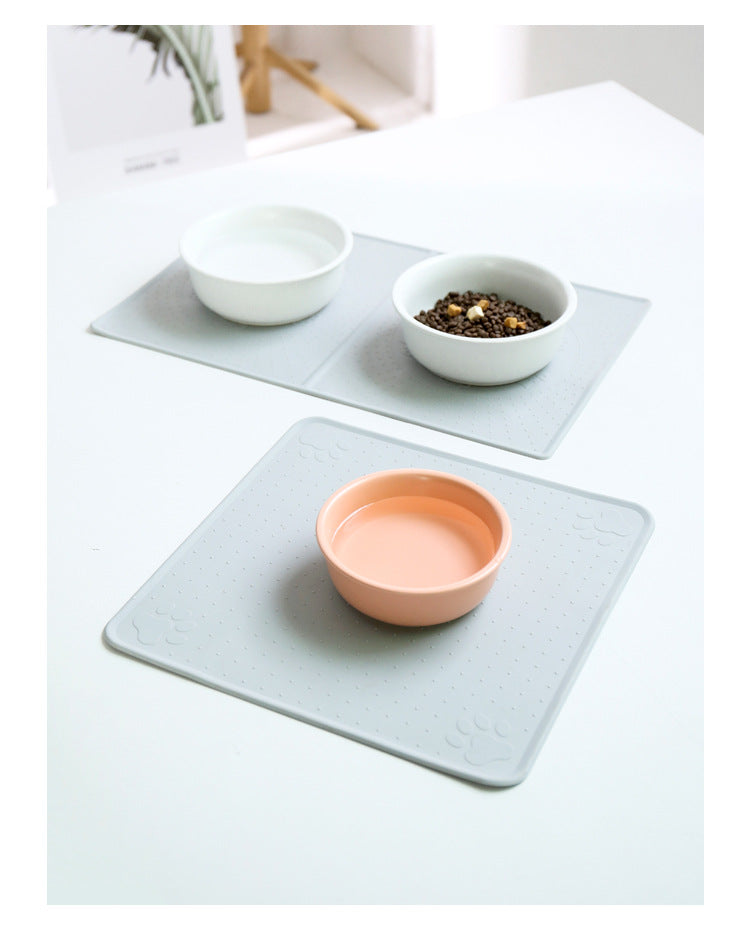 KFX-0290365 Waterproof and Oil-Proof Silicone Pet Placemat for Bowl Protection, Available in Small and Large Sizes