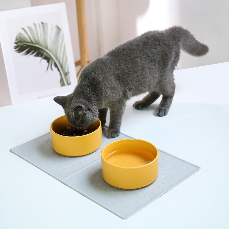 KFX-0290365 Waterproof and Oil-Proof Silicone Pet Placemat for Bowl Protection, Available in Small and Large Sizes