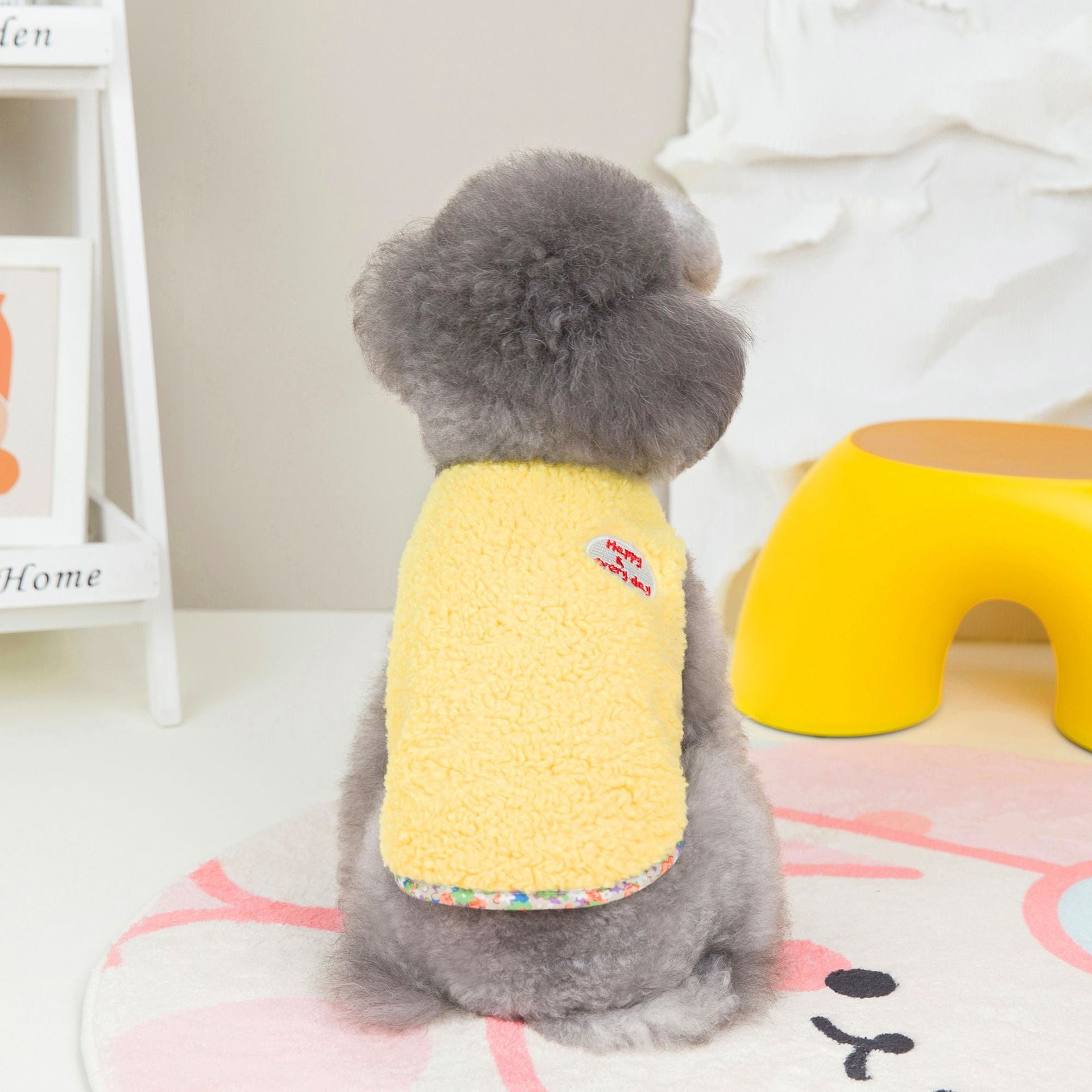 KFX-0294333 Cozy Polyester Vest for Small Dogs - Autumn and Winter Wear in British Style