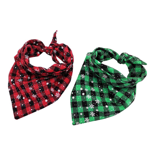 KFX-0303293 Festive Pet Triangle Towel for Dogs – Red and Green Snowflake Patterns, S & L Sizes Available