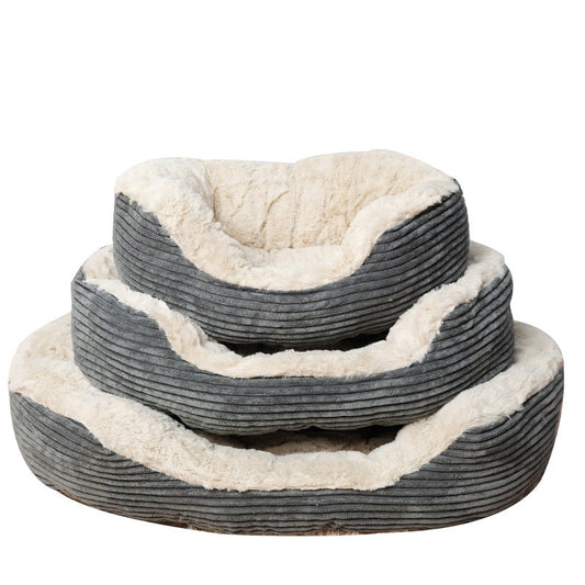 KFX-0317245 Plush Oval Kennel Mat for Cats and Dogs – Cozy Winter Sleeping Solution
