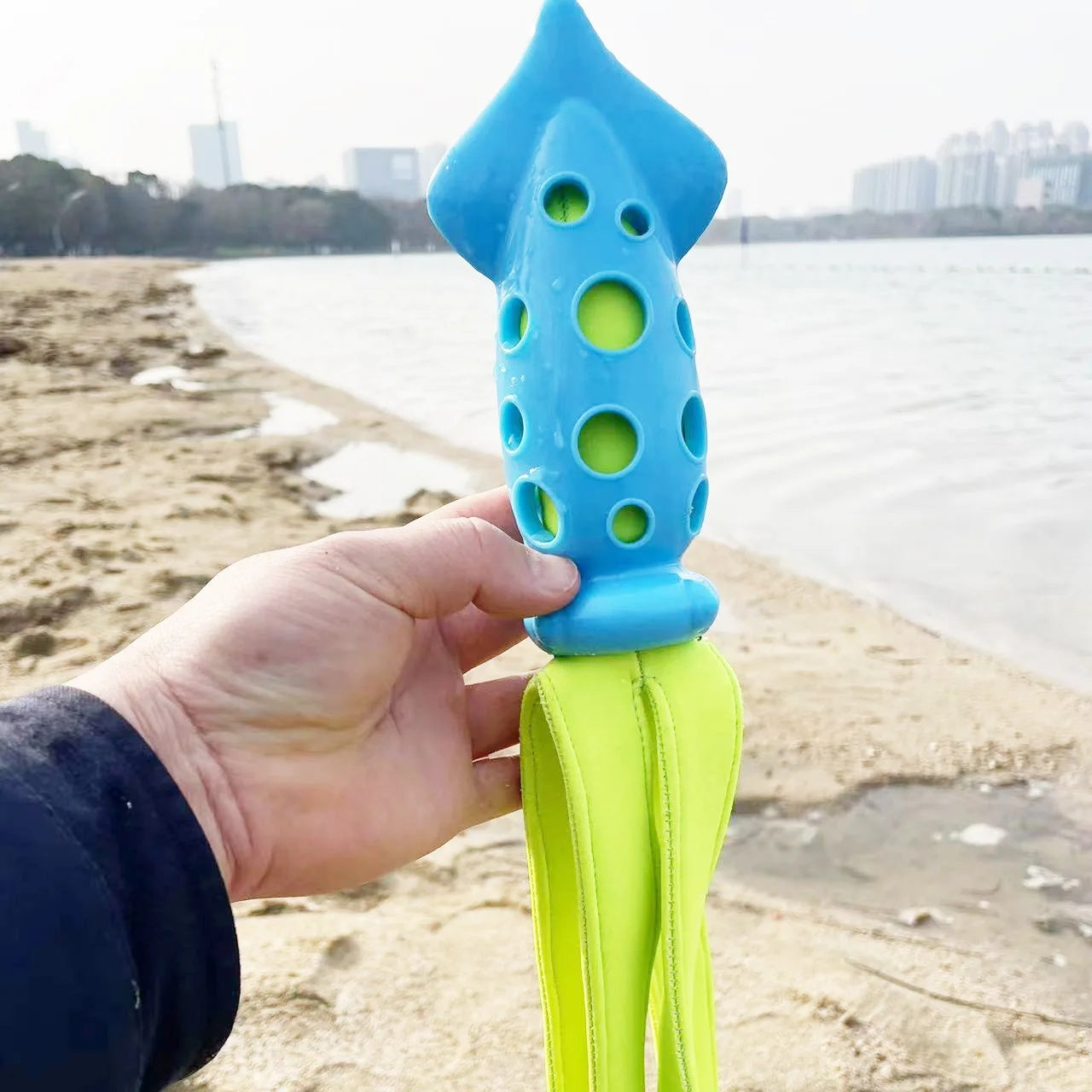 KFX-0351421 Interactive Squeaky Cuttlefish Chew Toy for Dogs - Teeth Cleaning Pet Toy for All Sizes