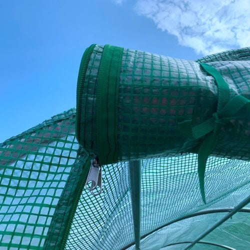 KFX-0353597 Outsunny Walk-In Tunnel Hoop Greenhouse 15' x 7' x 6.5' with PE Cover, Steel Frame, Zipper Door & Roll-Up Windows for Plants and Vegetables