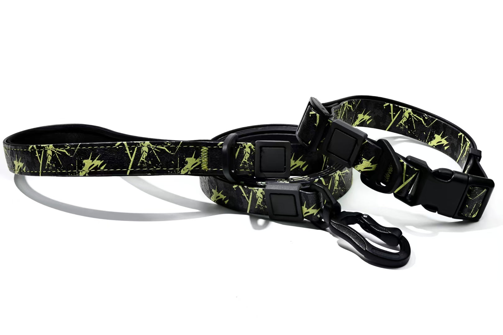 KFX-0436541 Camouflage Embossed Pet Leash Set with Durable Waterproof Material for Outdoor Activities