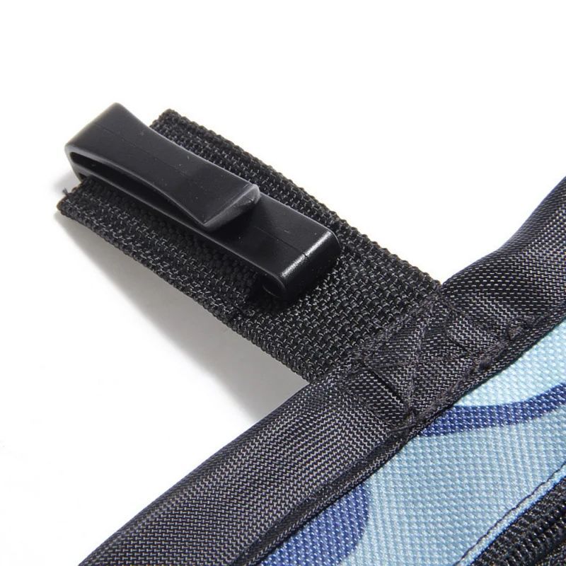 KFX-0438973 Durable Pet Training Bag with Large Capacity, Mesh Design, and Convenient Waist Attachment