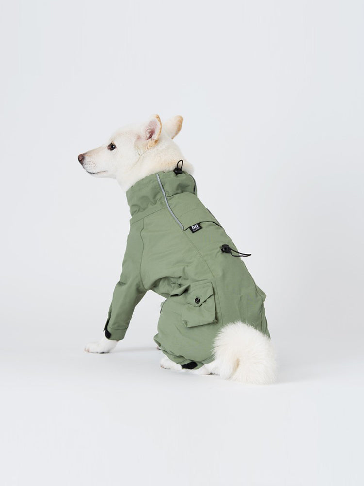 KFX-0473661 Waterproof and Windproof Leisure Suit in Off-White Moss Green