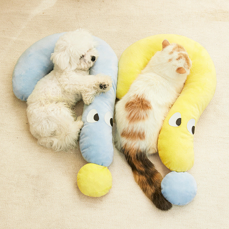 KFX-0488253 Universal Cat and Dog Pillow 62x39cm - Comfy Pet Bed for All Seasons