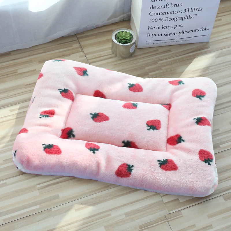 KFX-0496573 Pet Mattress for Cats and Dogs - Soft Velvet Sleeping Pad in Various Sizes and Patterns