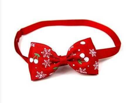 KFX-0516029 Snowman and Snowflake Pattern Pet Clothing for Dogs and Cats - Adjustable Neck Grooming Accessory