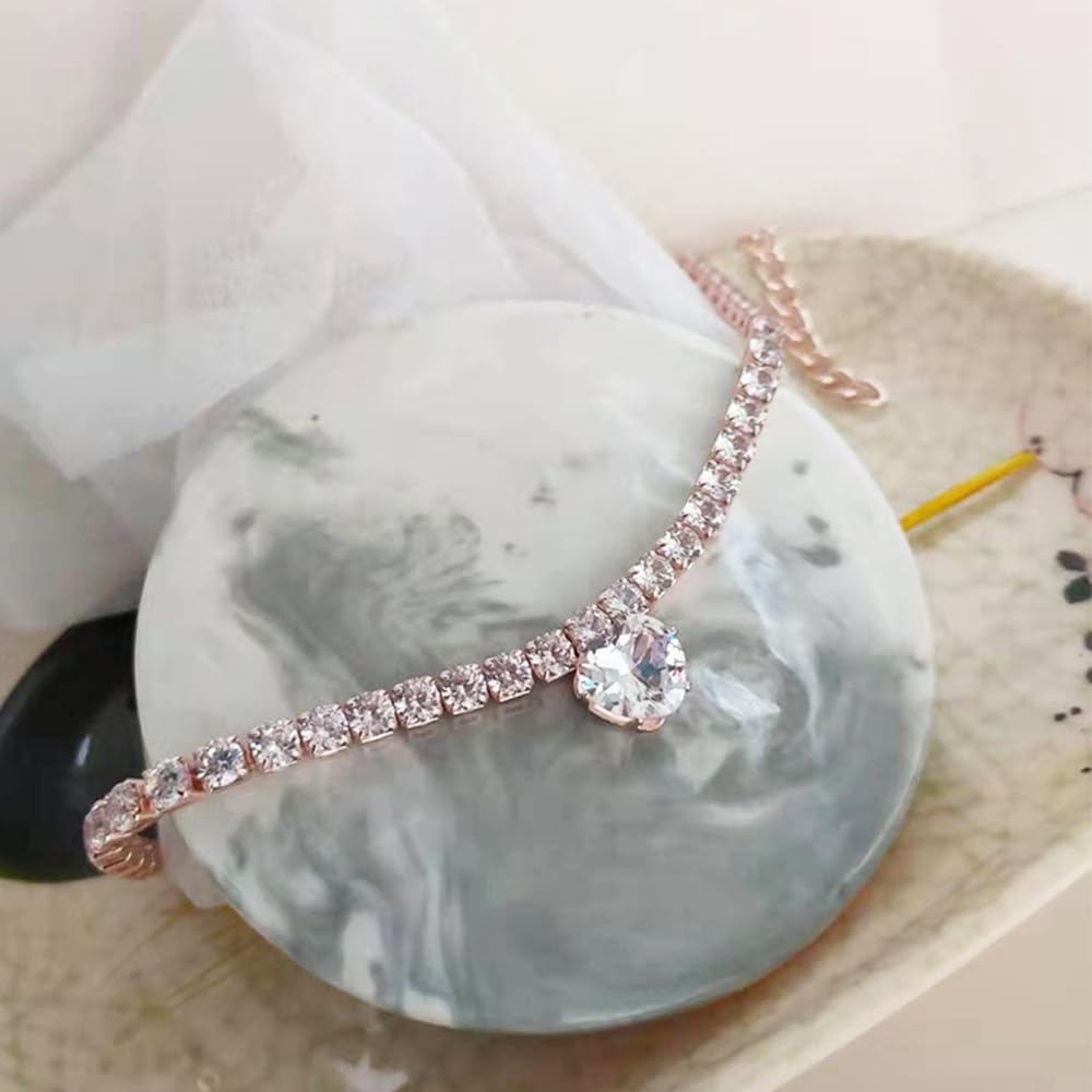 KFX-0532541 Bling Rhinestone Heart Shaped Pet Necklace for Cats and Dogs - Adjustable Collar Accessory